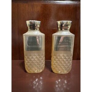 2 Bath & Body Works Snowflakes & Cashmere Shea & Vitamin E Shower Gel 10fl oz